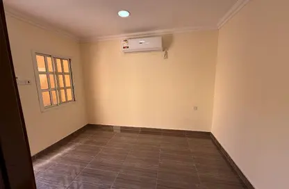 Apartment - Studio - 1 Bathroom for rent in Al Markhiya Street - Al Markhiya - Doha