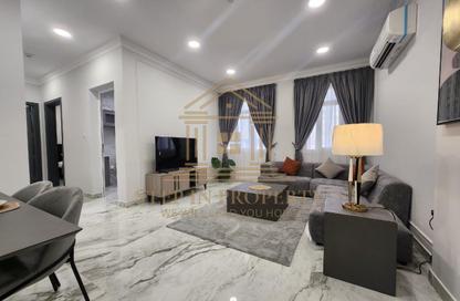 Apartment - 2 Bedrooms - 3 Bathrooms for rent in Al Nasr Street - Al Nasr - Doha