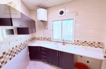 Apartment - 3 Bedrooms - 3 Bathrooms for rent in Fereej Bin Mahmoud South - Fereej Bin Mahmoud - Doha