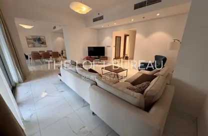 Apartment - 3 Bedrooms - 3 Bathrooms for rent in West Bay Tower - West Bay - West Bay - Doha