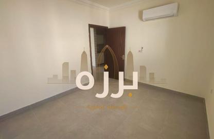 Apartment - 2 Bedrooms - 2 Bathrooms for rent in Old Airport Road - Doha