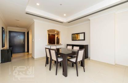Apartment - 1 Bedroom - 2 Bathrooms for rent in Regency Pearl 1 - Regency Pearl 1 - The Pearl Island - Doha Apartment - 1 Bedroom - 2 Bathrooms for rent in Regency Pearl 1 - Regency Pearl 1 - The Pearl Island - Doha