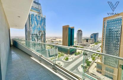 Apartment - 2 Bedrooms - 3 Bathrooms for rent in Lusail Marina Heights - Marina District - Lusail