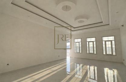 Villa - 6 Bedrooms - 7 Bathrooms for sale in Al Wakra - Al Wakra - Al Wakrah - Al Wakra