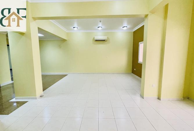 54877850 - صورة العقار 2