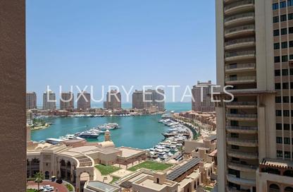 Apartment - 2 Bedrooms - 3 Bathrooms for rent in West Porto Drive - Porto Arabia - The Pearl Island - Doha