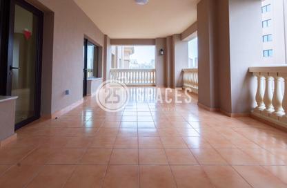 Apartment - 1 Bedroom - 2 Bathrooms for rent in West Porto Drive - Porto Arabia - The Pearl Island - Doha