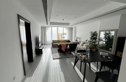 Apartment - 1 Bedroom - 2 Bathrooms for rent in East Porto Drive - Porto Arabia - The Pearl Island - Doha