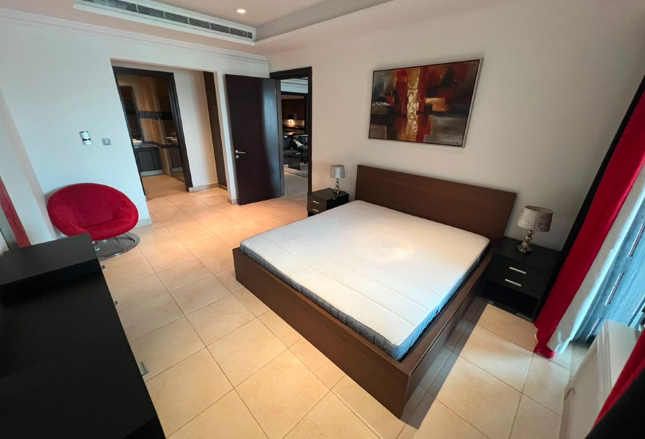 ELEGANT 1BHK FF IN PEARL FULL SEA VIEW BIG BALCONY