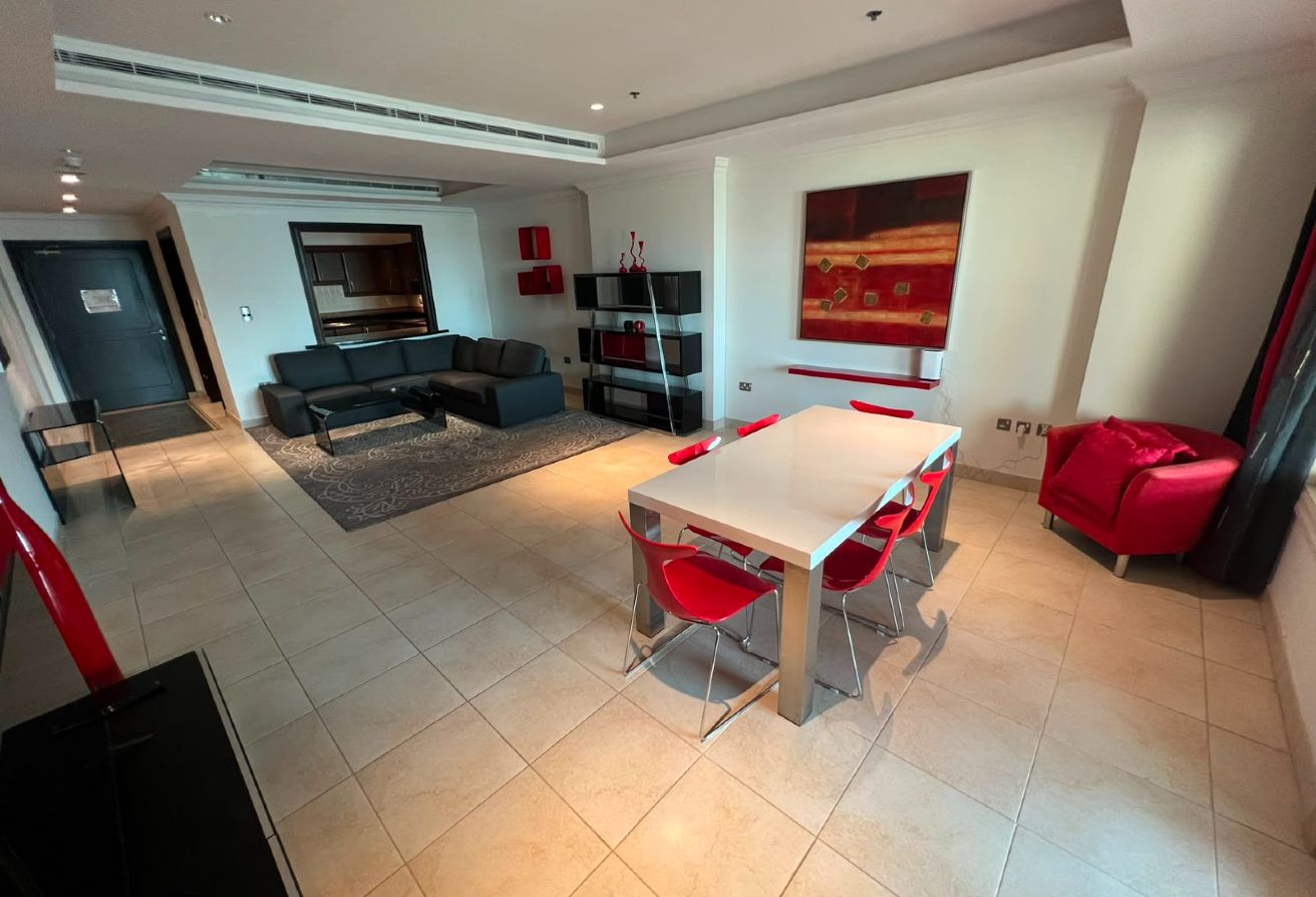 ELEGANT 1BHK FF IN PEARL FULL SEA VIEW BIG BALCONY thumbnail 7