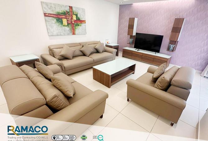 53282683 - Property Image 2