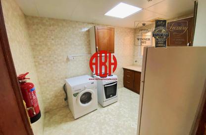 Apartment - 2 Bedrooms - 3 Bathrooms for rent in Al Sadd Road - Al Sadd - Doha