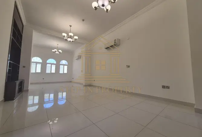 63307455 - Property Image 2