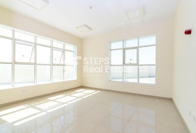 55327616 - Property Image 3