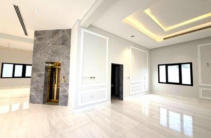 Villa - 7+ Bedrooms - 7+ Bathrooms for rent in Lusail City - Lusail