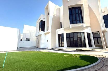 Villa - 7+ Bedrooms - 7+ Bathrooms for rent in Lusail City - Lusail