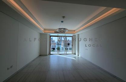 Apartment - 2 Bedrooms - 3 Bathrooms for rent in Crystal Residence - Gewan Island - The Pearl Island - Doha
