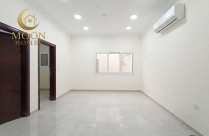 Apartment - 2 Bedrooms - 3 Bathrooms for rent in Umm Ghuwailina 4 - Umm Ghuwailina - Doha Apartment - 2 Bedrooms - 3 Bathrooms for rent in Umm Ghuwailina 4 - Umm Ghuwailina - Doha
