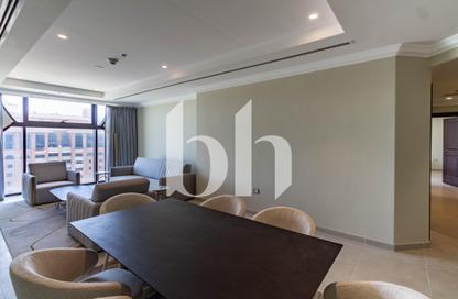 Apartment - 2 Bedrooms - 3 Bathrooms for rent in West Porto Drive - Porto Arabia - The Pearl Island - Doha