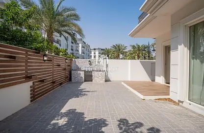 فيلا - 4 غرف نوم - 7 حمامات للايجار في مرتفعات مارينا لوسيل - منطقة المارينا - الوسيل