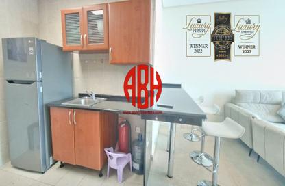 Apartment - 2 - 2 for rent in West Bay Tower - West Bay - West Bay - Doha