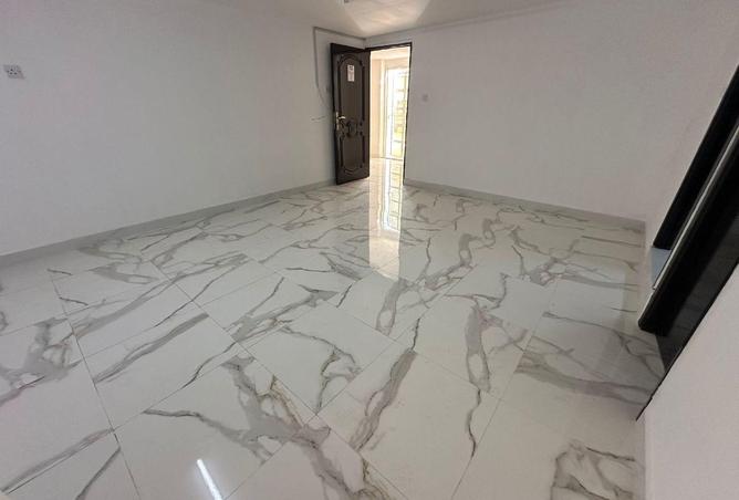 1012981 - Property Image 3