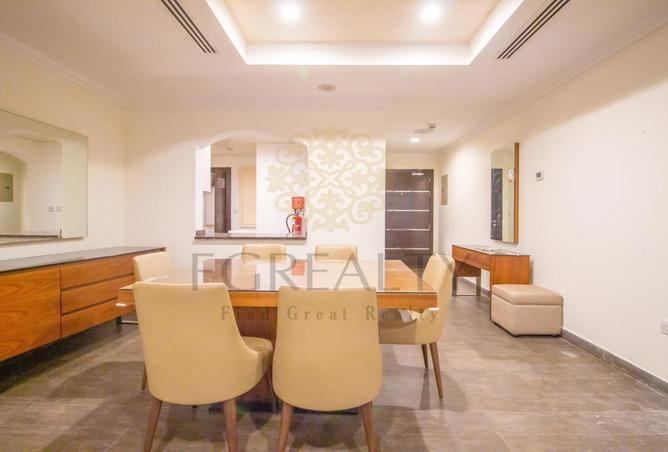 57033139 - Property Image 3