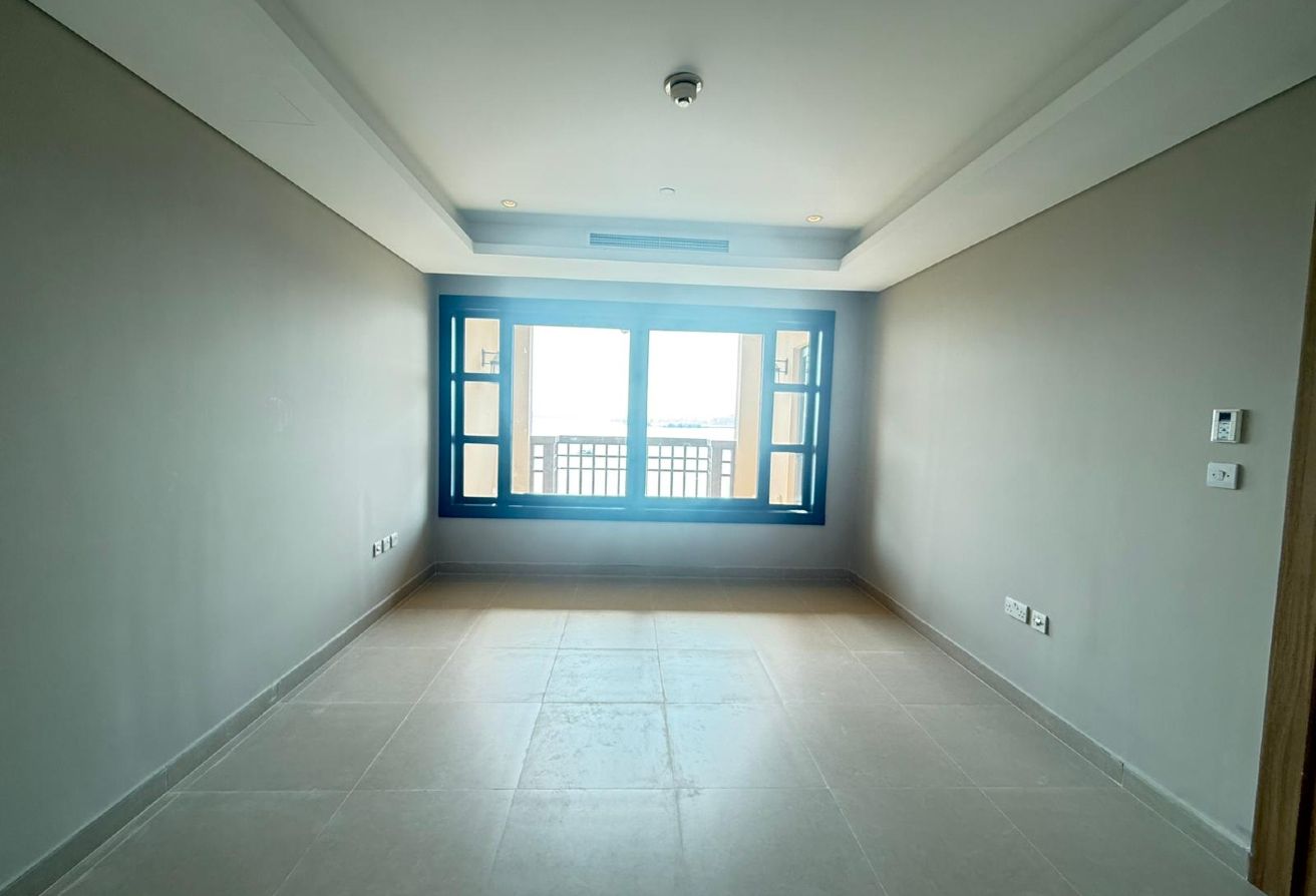 2BHK Luxury Townhouse Sea View Brand New Interior thumbnail 14