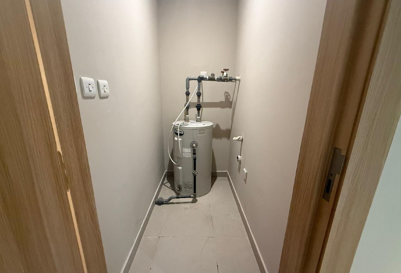 2BHK Luxury Townhouse Sea View Brand New Interior thumbnail 9