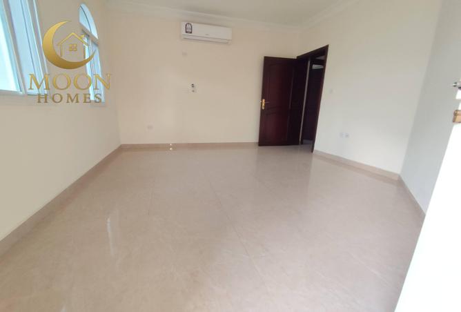 54056086 - صورة العقار 3