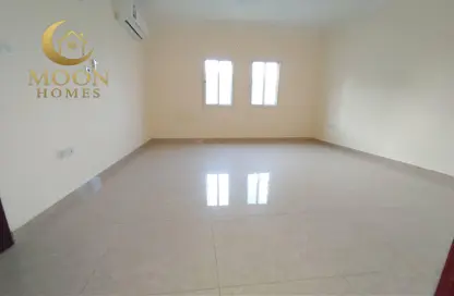 Apartment - 2 Bedrooms - 2 Bathrooms for rent in Al Mansoura - Al Mansoura - Doha