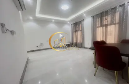 شقة - 2 غرف نوم - 3 حمامات للايجار في بناية الهاشمي - شارع المنتزه - المنتزه - الدوحة