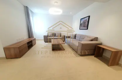 Apartment - 1 Bedroom - 2 Bathrooms for rent in Al Khair Tower - Corniche Road - Corniche Road - Doha