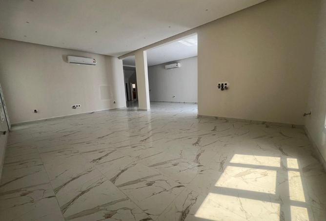 54927440 - Property Image 3