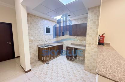 Apartment - 2 - 2 for rent in Thabit Bin Zaid Street - Al Mansoura - Doha