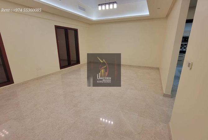55226808 - Property Image 2