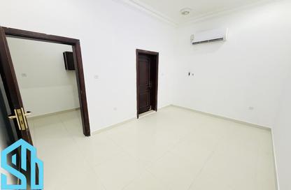 Apartment - Studio - 1 for rent in Bu Hamour Street - Abu Hamour - Doha