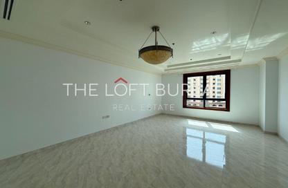 Apartment - 1 Bedroom - 2 Bathrooms for rent in West Porto Drive - Porto Arabia - The Pearl Island - Doha