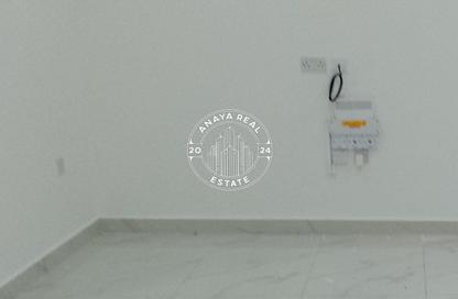 Apartment - 2 Bedrooms - 2 Bathrooms for rent in Bin Omran 35 - Fereej Bin Omran - Doha Apartment - 2 Bedrooms - 2 Bathrooms for rent in Bin Omran 35 - Fereej Bin Omran - Doha