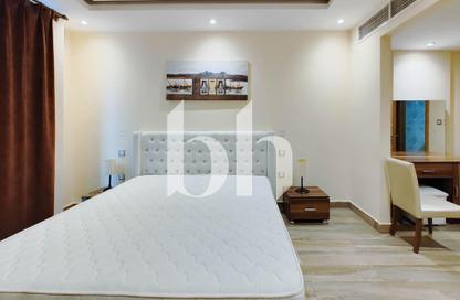 Apartment - 2 Bedrooms - 3 Bathrooms for rent in Al Sadd Road - Al Sadd - Doha