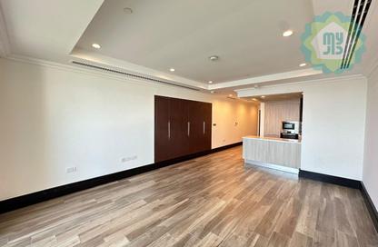 Apartment - Studio - 1 for rent in Viva West - Viva Bahriyah - The Pearl Island - Doha