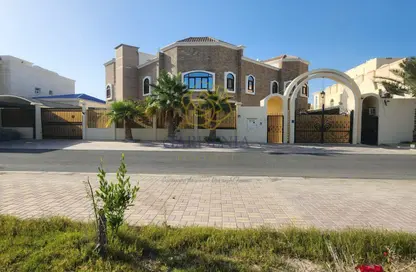 فيلا - 7 غرف نوم - 8 حمامات للايجار في الوكرة - الوكرة - الوكرة - الوكرة