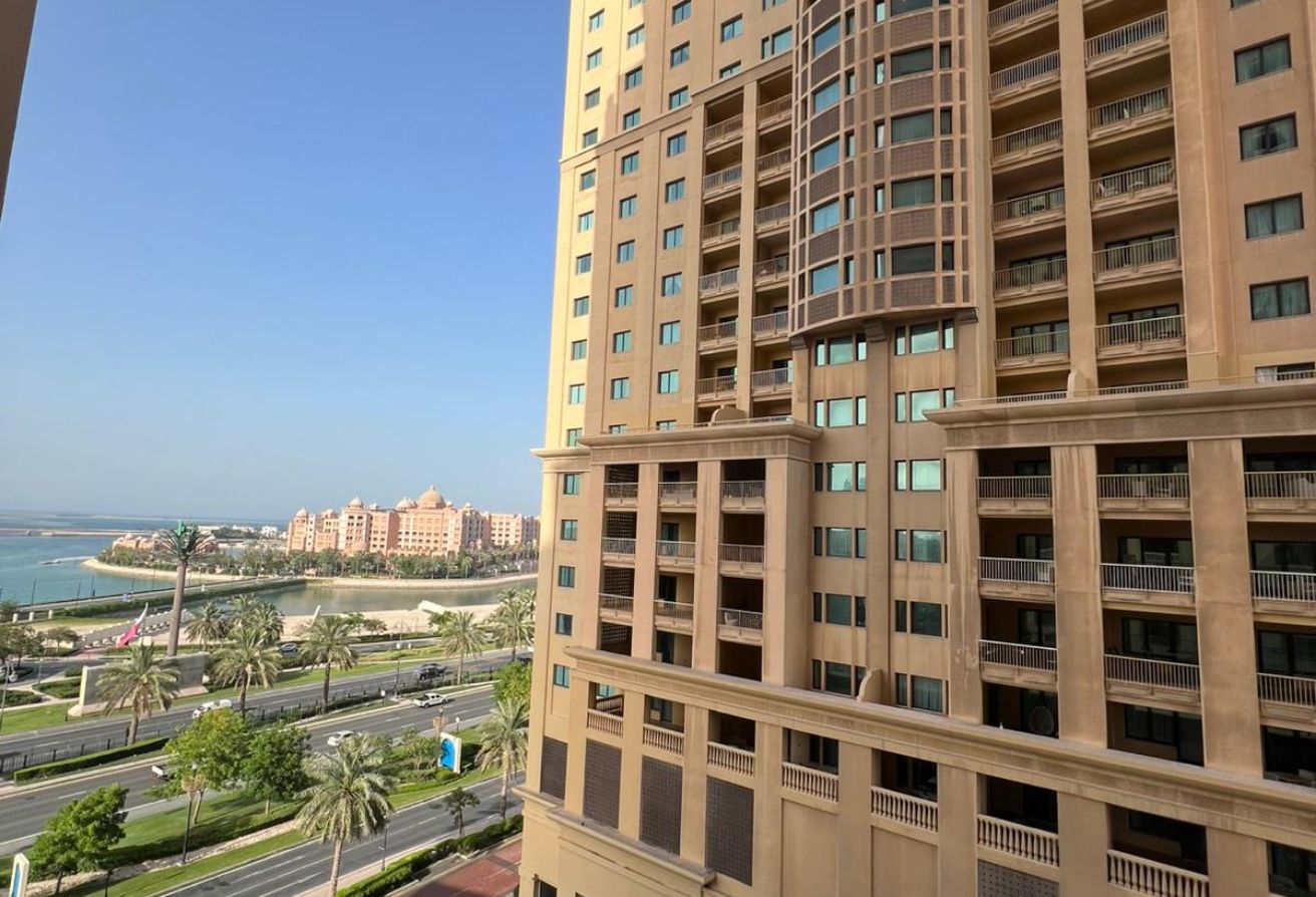 hot deal studio for sale porto arabia big layout.. thumbnail 7