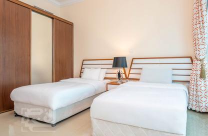 Apartment - 3 Bedrooms - 4 Bathrooms for rent in Regency Residence Tower - West Bay - Doha