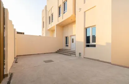 Villa - 6 Bedrooms - 6 Bathrooms for rent in Al Luqta - Al Luqta - Doha