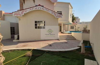 Villa - 3 Bedrooms - 5 Bathrooms for rent in New Salata - Salata - Doha