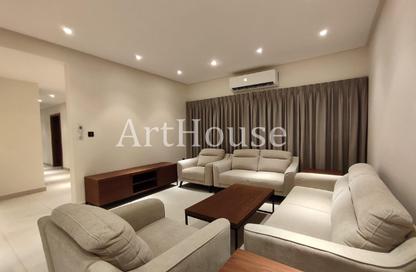 Apartment - 3 Bedrooms - 4 Bathrooms for rent in Umm Ghuwalina - Umm Ghuwailina - Doha