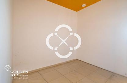 Shop - Studio - 1 Bathroom for rent in Umm Salal Mahammad - Umm Salal City - Doha