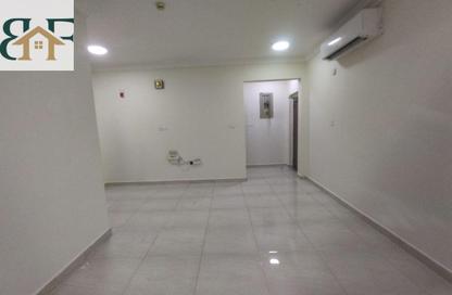 Apartment - 2 Bedrooms - 2 Bathrooms for rent in Old Airport Road - Old Airport Road - Doha