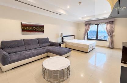 Apartment - Studio - 1 for rent in East Porto Drive - Porto Arabia - The Pearl Island - Doha